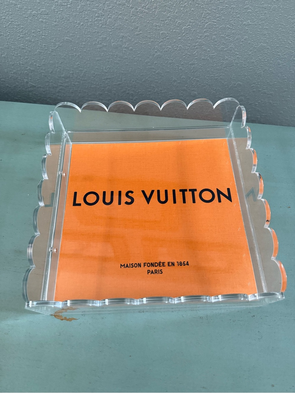 *Handmade* Acrylic Vanity Tray with Louis Vuitton Authentic Shopping Bag - Picture 3 of 6